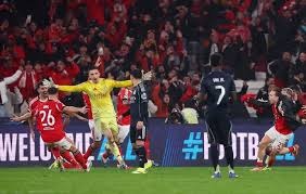 圣地亚哥教士与旧金山巨人在墨西哥城举办海外系列赛，体现了大联盟的全球化野心